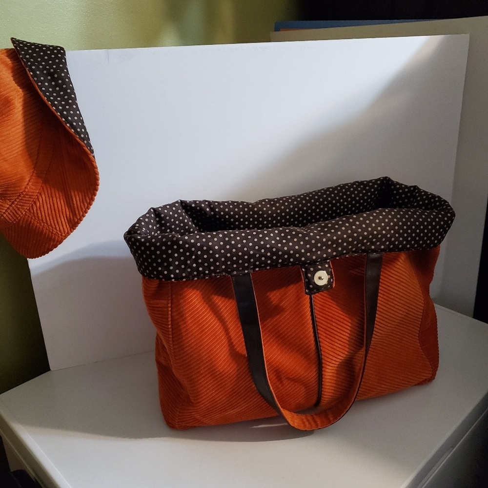 Bag/ hat - Picture 2 of 3